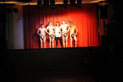 Foto des Albums: 2. Weiberfastnacht mit dem Motto "Wein, Weiber, Wurscht"