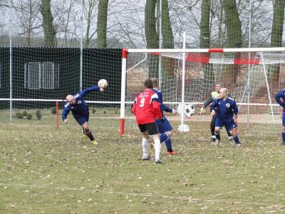 Foto des Albums: Häsener SV II - SV Oberkrämer II