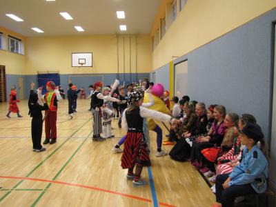 Foto des Albums: Fasching in der Schule