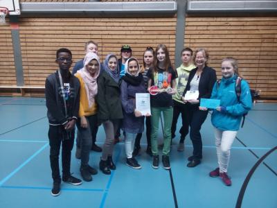Gruppenfoto mit L&uuml;cken (einige Jungen fehlen auf dem Bild) 