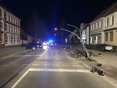 Foto des Albums: Einsatz 052/2017 – Verkehrsunfall