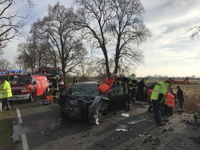 Foto des Albums: Einsatz 054/2017 - Verkehrsunfall