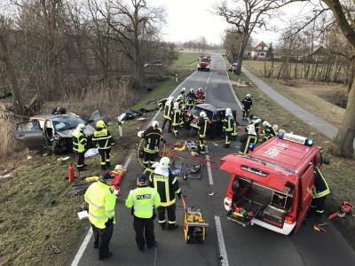 Foto des Albums: Einsatz 054/2017 - Verkehrsunfall