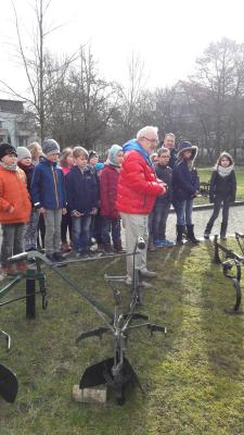 Foto des Albums: Sachkundeunterricht der Klasse 3a in der Heimatstube