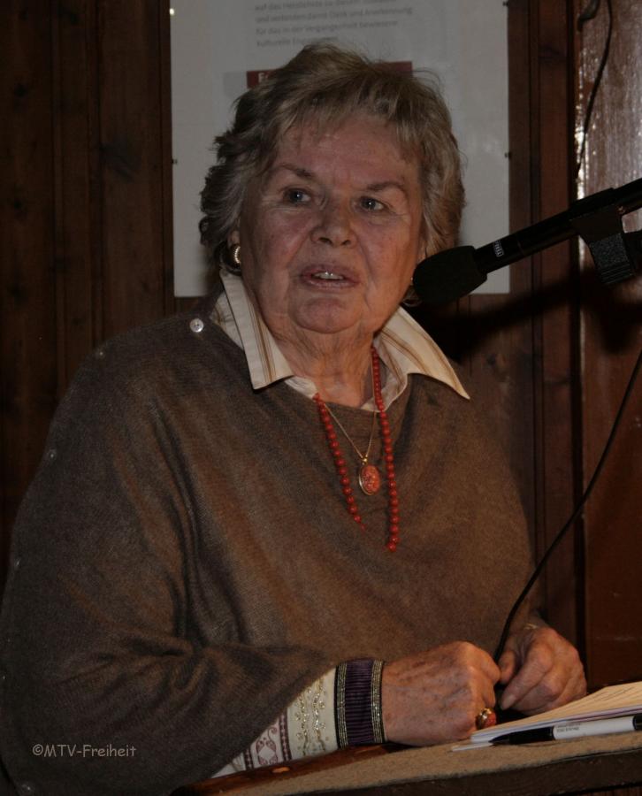 Bild: Vertreterin des Turnkreises, Helga Maas