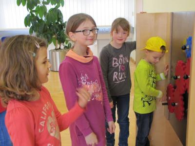 Foto des Albums: Mathematikum Klasse 1 und 2 in Altenburg