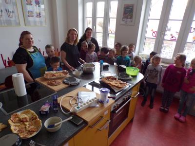 Foto des Albums: Waffelbasar Klasse 1a