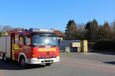 Foto des Albums: Kindergartenkinder besuchen Feuerwehr Bippen