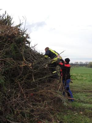 Foto des Albums: Osterfeuer in Beesdau 2017