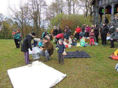 Foto des Albums: Ostereiersuche der Beesdauer Kinder