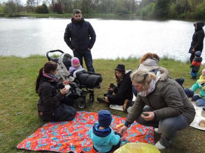 Foto des Albums: Ostereiersuche der Beesdauer Kinder
