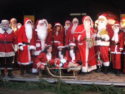 Foto des Albums: Weihnachtsmann-Meisterschaften im Krongut Bornstedt (24.11.2007)