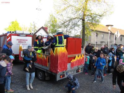 Foto des Albums: Fackelumzug Vorabend 1.Mai 2017 (01.​05.​2017)