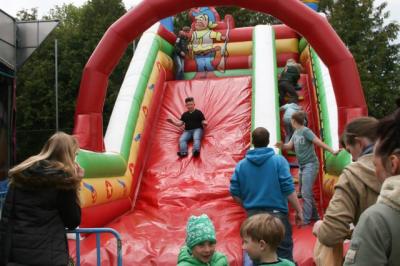 Foto des Albums: Sport- und Volksfest 2017 (01.​05.​2017)