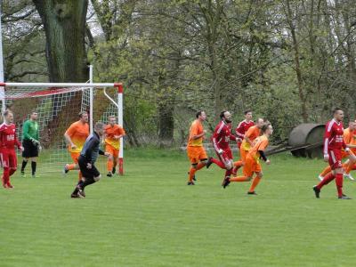 Foto des Albums: Häsener SV - FC Kremmen II