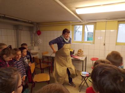 Foto des Albums: Töpfern Klasse 1a