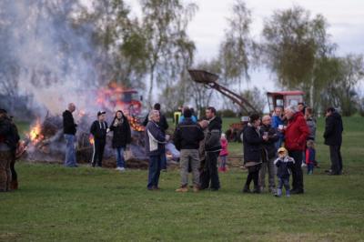 Foto des Albums: Kinderosterfeuer 2017 der Gemeinde Ganzlin in Wangelin