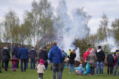 Foto des Albums: Kinderosterfeuer 2017 der Gemeinde Ganzlin in Wangelin