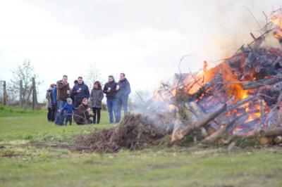 Foto des Albums: Kinderosterfeuer 2017 der Gemeinde Ganzlin in Wangelin