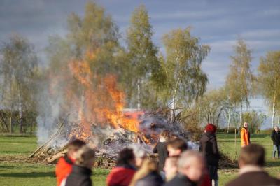 Foto des Albums: Kinderosterfeuer 2017 der Gemeinde Ganzlin in Wangelin