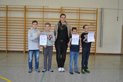 Jungen der 3. Klassen: 3a 1. Platz, 3b/3d 2. Platz, 3c 3. Platz 