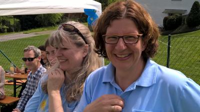 Petra und Britta - gut gelaunt 