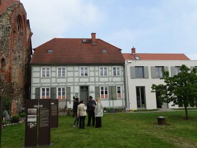 Foto des Albums: Franziskanerkloster Kyritz: Tag der Städtebauförderung, Auszeichnung Denkmal des Monats und Eröffnung Kulturland-Ausstellung (13.05.2017)