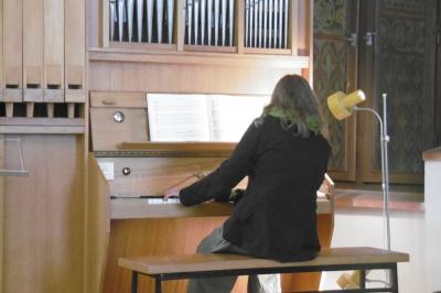 Foto des Albums: Winterkirche von St. Marien in Parchim voller Bläserklänge