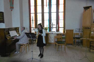 Foto des Albums: Winterkirche von St. Marien in Parchim voller Bläserklänge