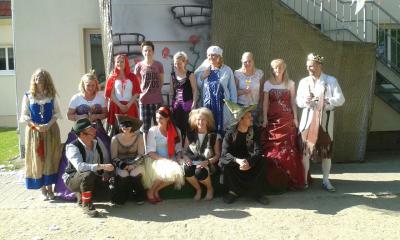Foto des Albums: Theaterstück zum Kinderfest