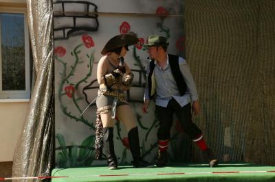 Foto des Albums: Theaterstück zum Kinderfest