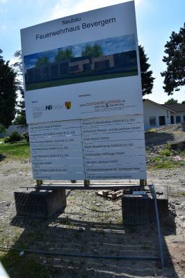 Das Baustellenschild 
