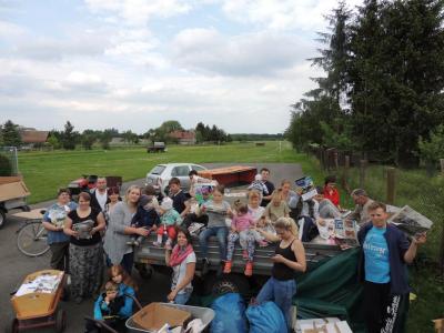 Foto des Albums: ZEITUNGS - SAMMEL - AKTION