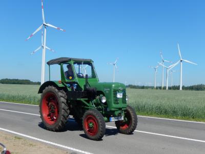 Foto des Albums: Treckertreffen mit Ausfahrt und Dorffest in Söllenthin