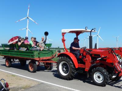 Foto des Albums: Treckertreffen mit Ausfahrt und Dorffest in Söllenthin