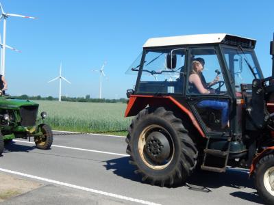 Foto des Albums: Treckertreffen mit Ausfahrt und Dorffest in Söllenthin