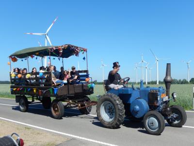 Foto des Albums: Treckertreffen mit Ausfahrt und Dorffest in Söllenthin