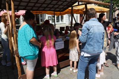 Foto des Albums: Kinder- und Familientag auf dem Wittstocker Marktplatz (01.06.2017)