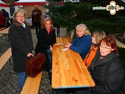 Foto des Albums: Deutsch-Türkischer Weihnachtsmarkt im Kutschstall (06.12.2007)