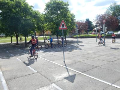 Foto des Albums: Fahrradausbildung Klasse 4
