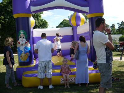 Foto des Albums: Kinderfest bei Blau-Weiss
