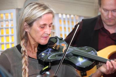 Foto des Albums: Shawue - Benefizkonzert in der Wüstermarker Kirche