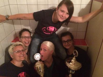 Foto des Albums: Frauen Meister und Pokalsieger 2016/17 (22. 06. 2017)