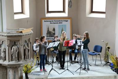 Foto des Albums: Frühlingskonzert "Musikschulen öffnen Kirchen" (26. 04. 2015)