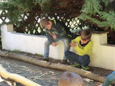 Foto des Albums: Eltern helfen in unserer Kita