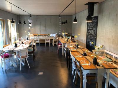 Foto des Albums: Hofecafe
