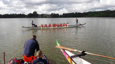 Foto des Albums: Drachenbootrennen der 4. Klassen