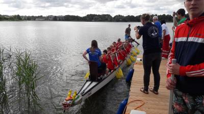 Foto des Albums: Drachenbootrennen der 4. Klassen