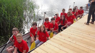 Foto des Albums: Drachenbootrennen der 4. Klassen