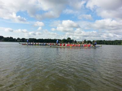 Foto des Albums: Drachenbootrennen der 4. Klassen